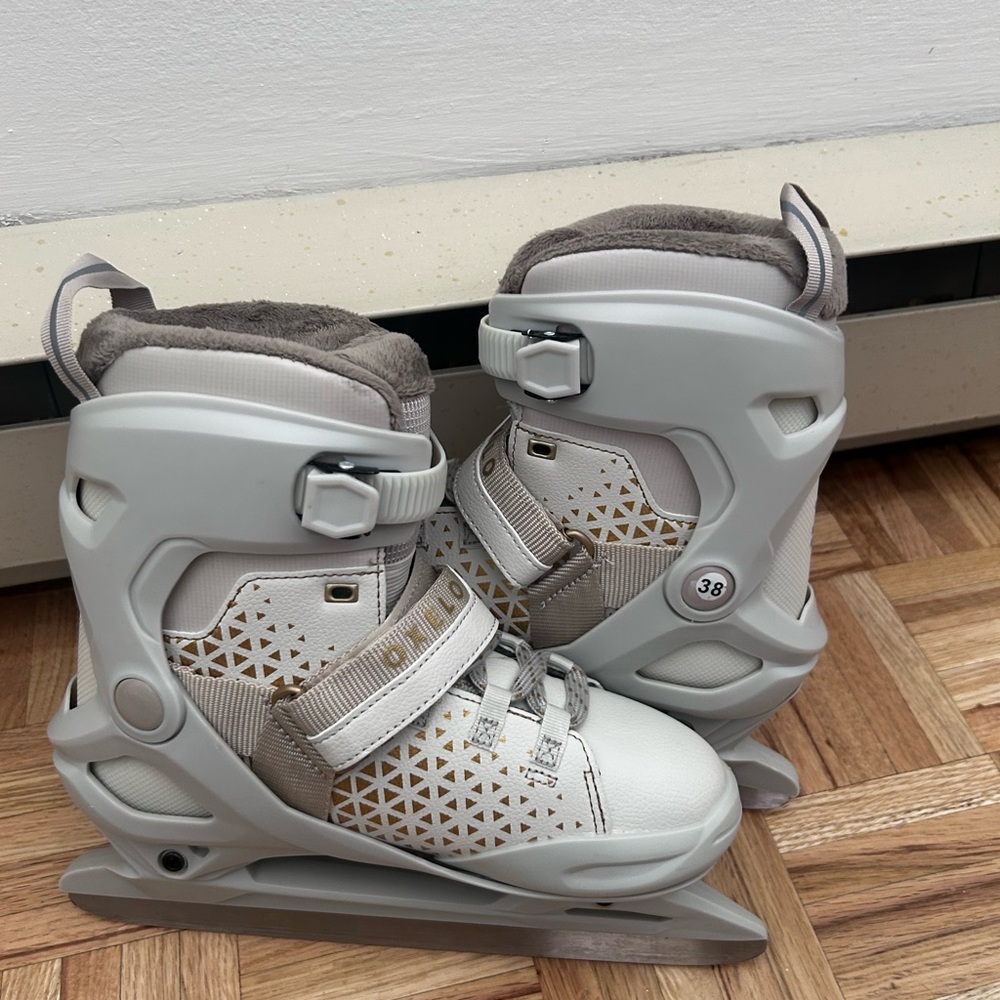 Women's Gray Ice Skates